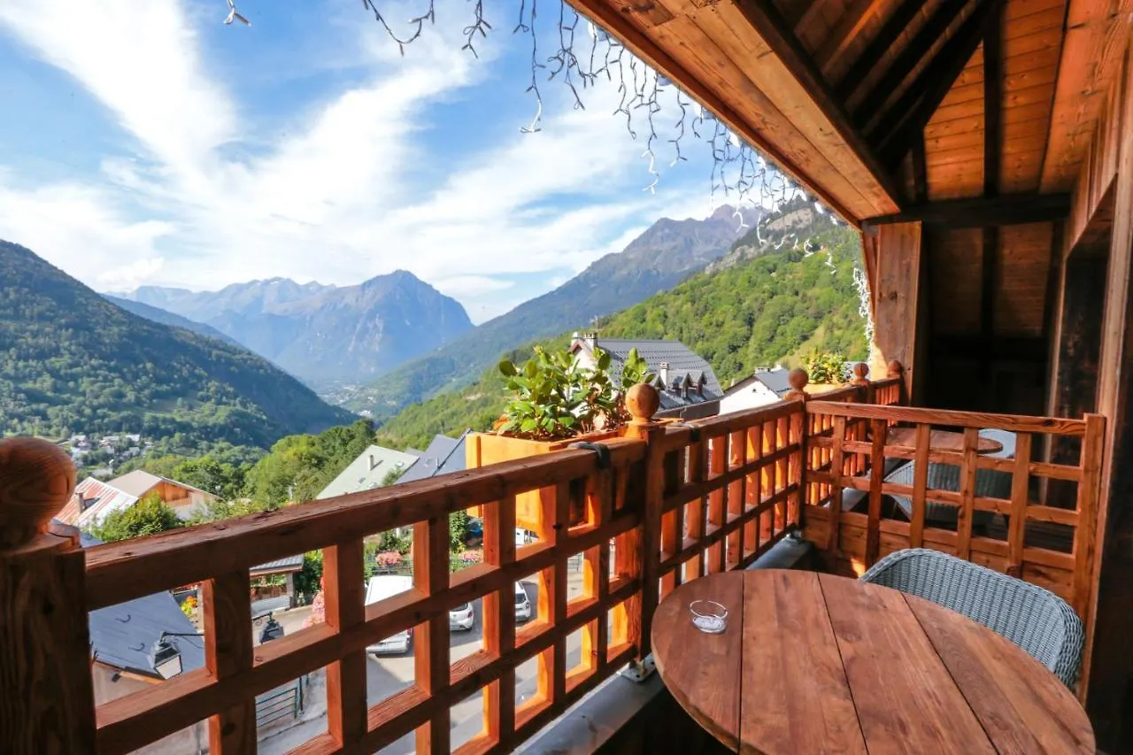 Hotel Le V De Vaujany 4*,  France