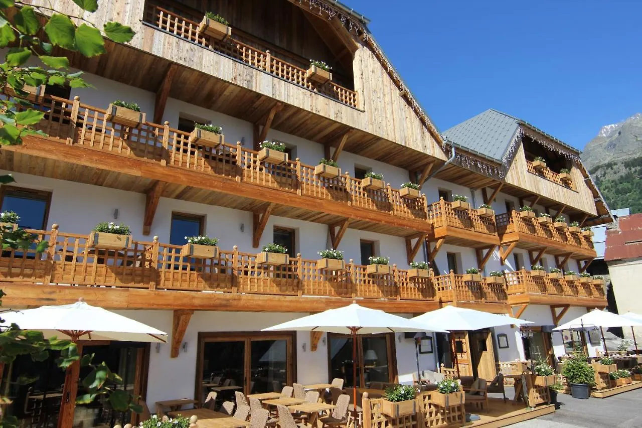 ****  Hotel Le V De Vaujany Franciaország