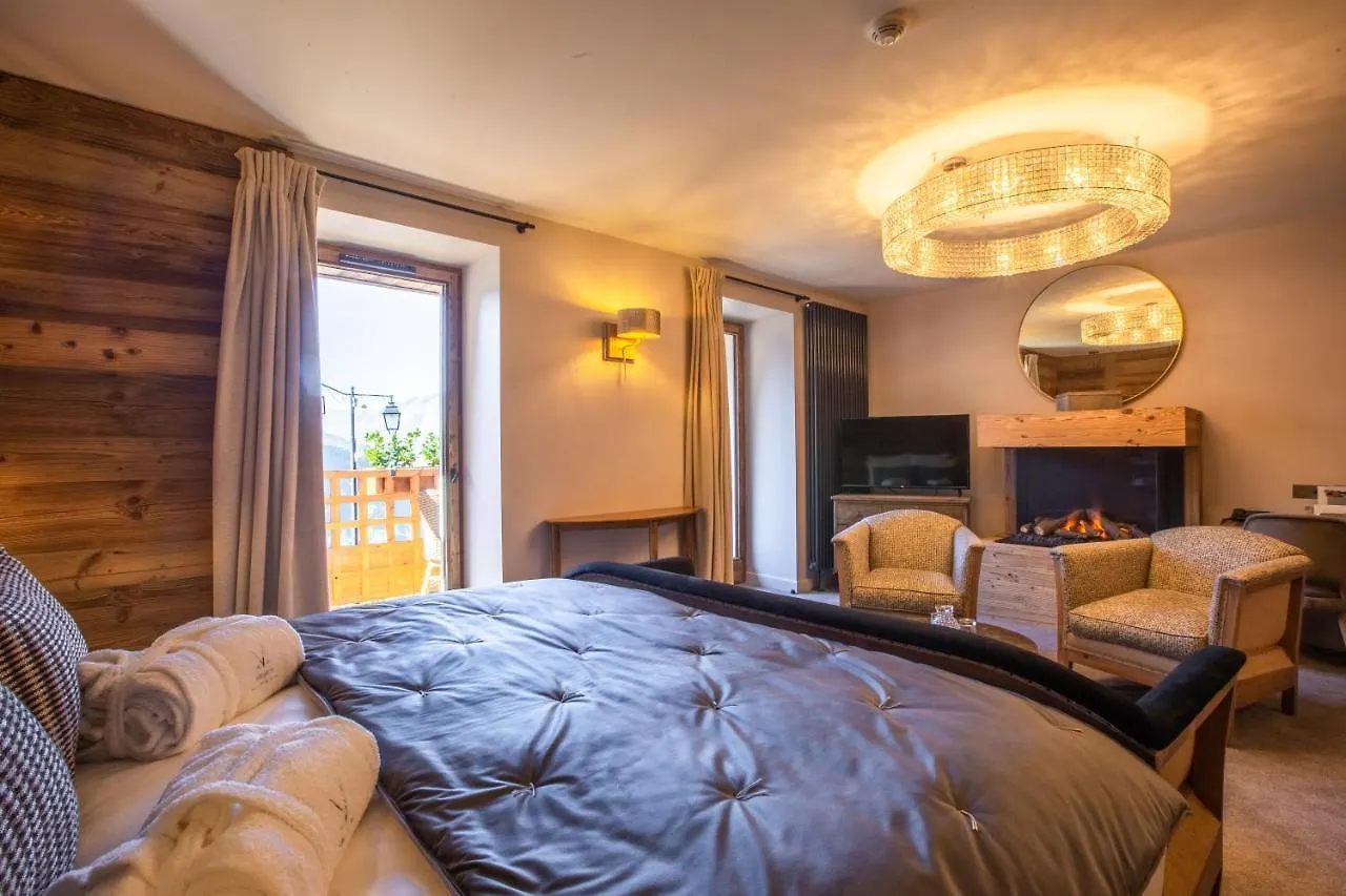 Hotel Le V de Vaujany 4*,
