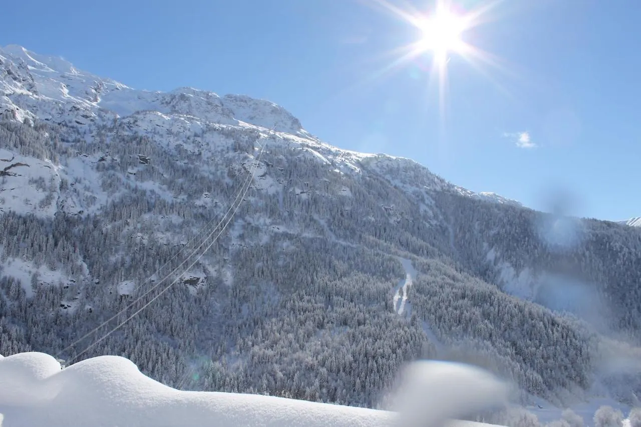 Hotel Le V De Vaujany