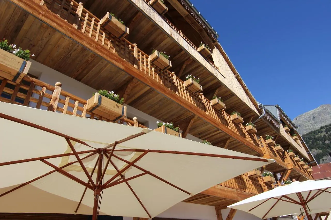 Hotel Le V De Vaujany